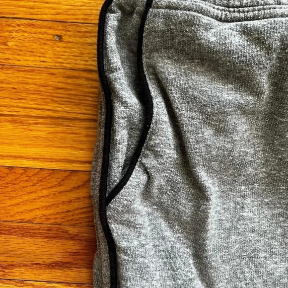 Forever21 contemporary joggers - Picture 6 of 6